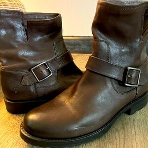 FRYE AND CO. Dark Brown Leather Buckle Boots